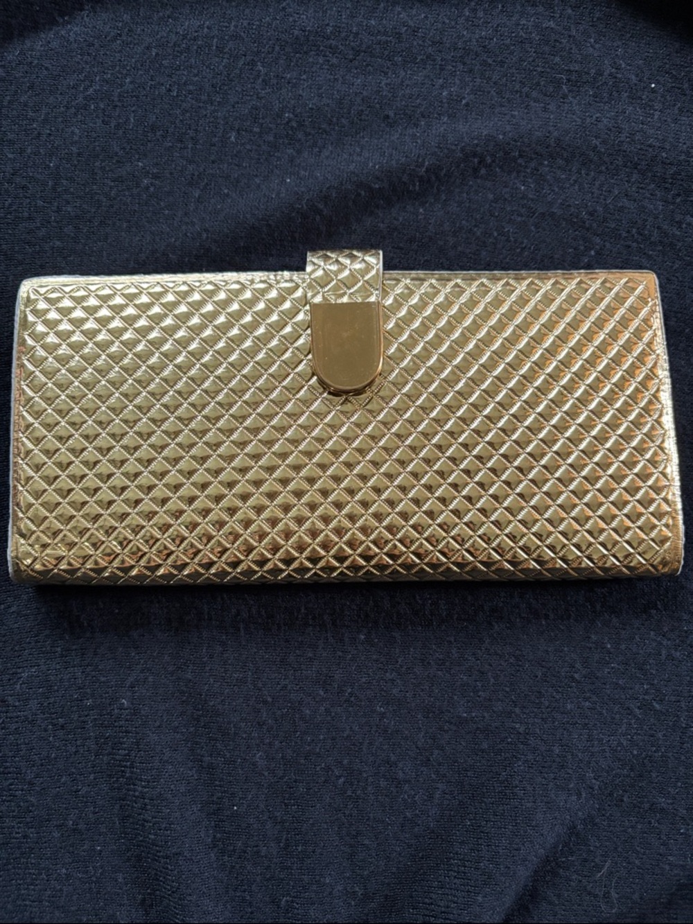 Rare Vintage Harrah’s Gold Textured Women's Wallet with Snap Closure